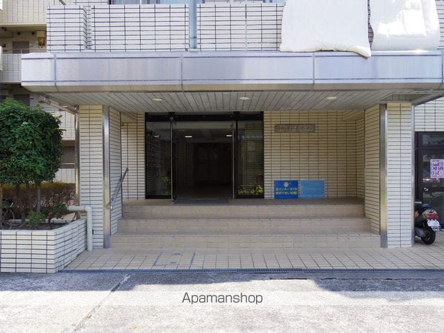 中沢CHGの玄関写真