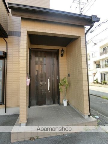 東海道本線 沼津駅 徒歩18分 2階建 築31年の玄関写真
