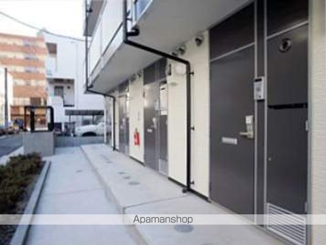 レオパレス住吉の玄関写真