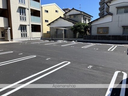 ＴＯＴＯーＣＲＯＳＳ祇園[1LDK/42.03m2]の駐車場