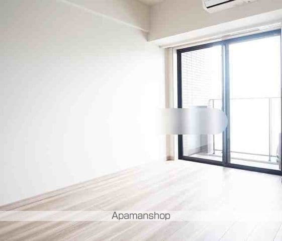 Le’a横濱西口弐番館の内装写真