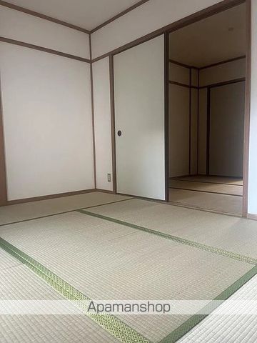 マインドハイツ平尾の内装写真