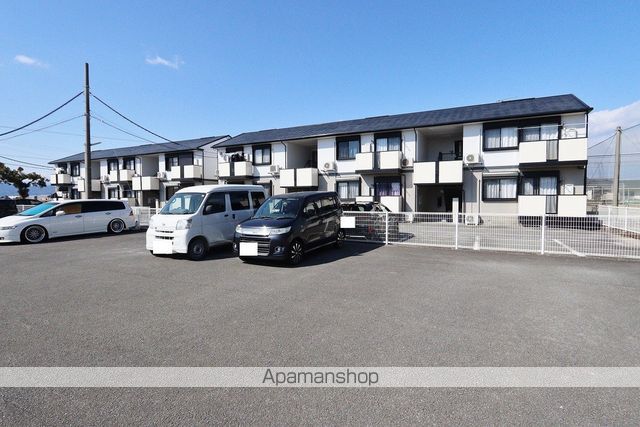 エスパシオ那賀川 B棟の外観写真