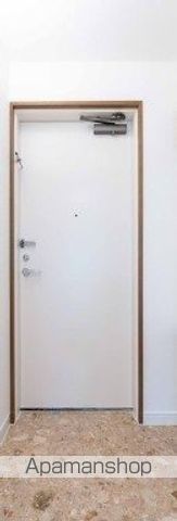 H&M南青山 EASTの内装写真