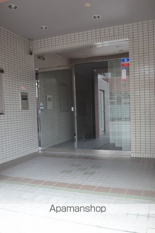 ルミノーソ三篠の玄関写真