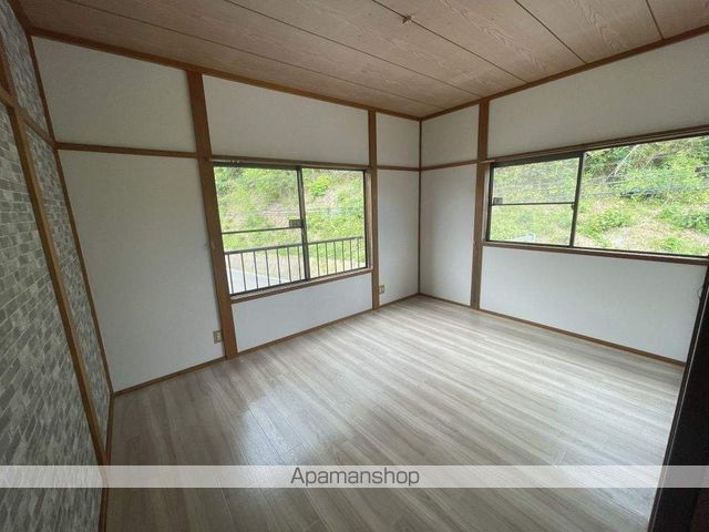 皆川ハイツの内装写真
