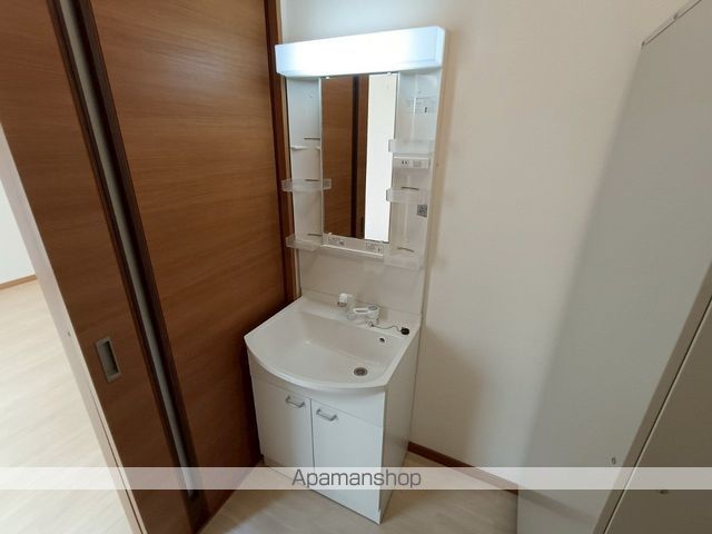 レインボーコート東川 B棟の内装写真