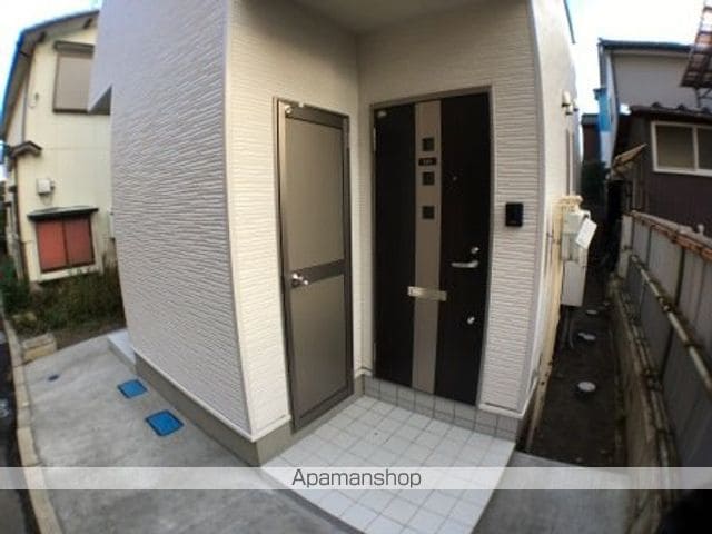メゾンボナールの玄関写真