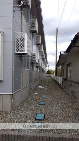 レオパレス泉1の外観写真