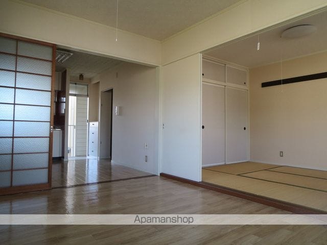 ハイツ新町3号棟の内装写真