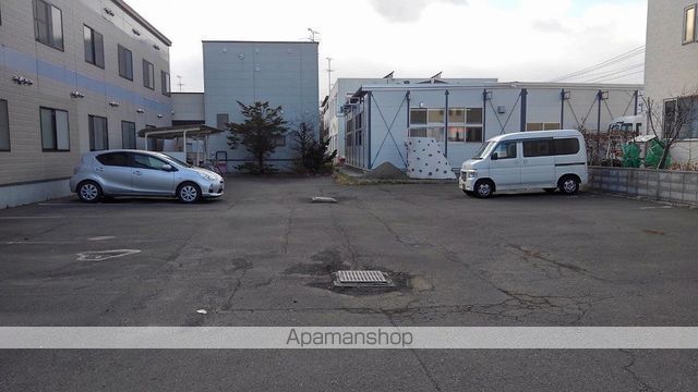 レオパレスグランヴィル琴似の外観写真