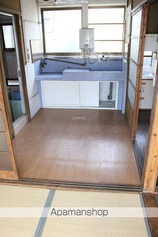 妹尾長江貸家の内装写真