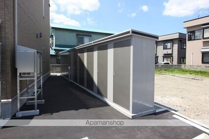 ウィット眞広[1LDK/44.17m2]の共用部1