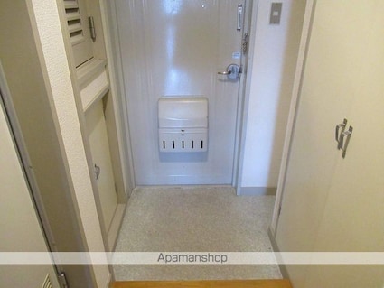 シタラレジデンス[1R/27.9m2]の玄関