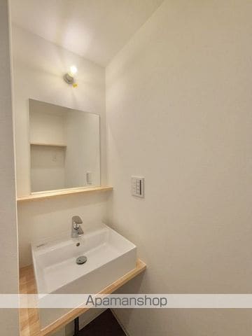 trias010の内装写真