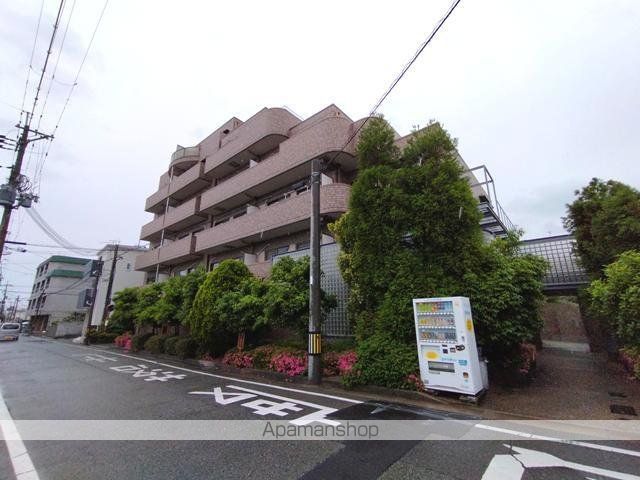 ロイヤルガーデンの外観写真