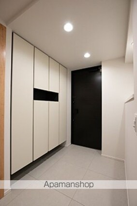 ザ・パークハウス恵比寿南[3SLDK/107.77m2]の玄関