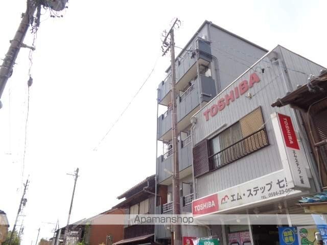 コーポパーシモンの外観写真
