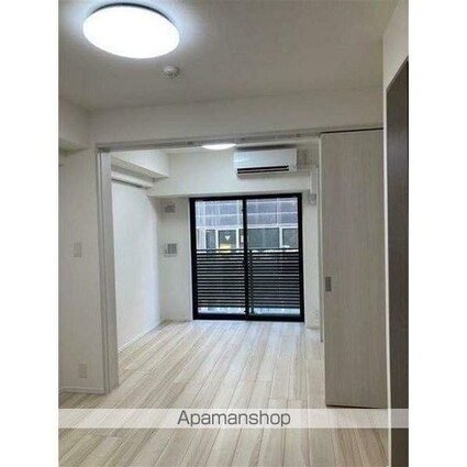 ＳーＲＥＳＩＤＥＮＣＥ新宿御苑[1DK/29.13m2]の玄関