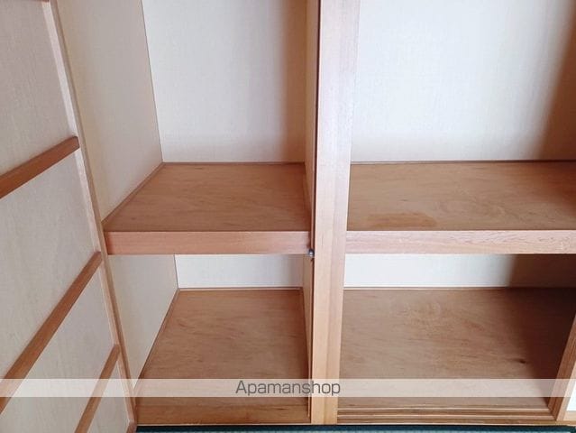 CLIE HIRATAの内装写真