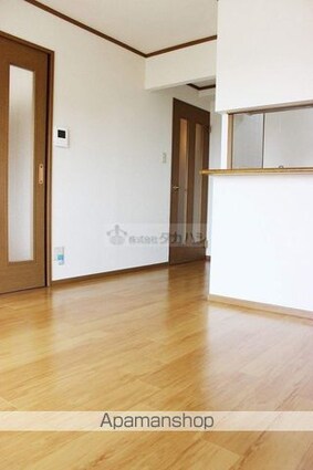 メルヴェイュ・ロジュマン[2LDK/56.95m2]のリビング・居間