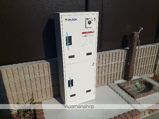 IZUMI1の玄関写真