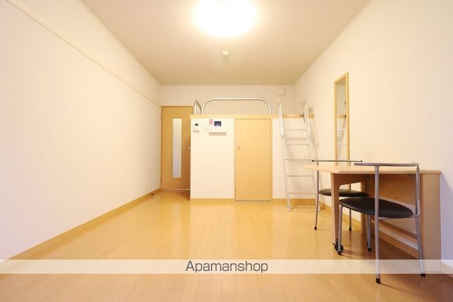 レオパレスRaconD7能登川の内装写真