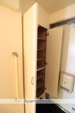 レオネクストADAMANTIIIの内装写真
