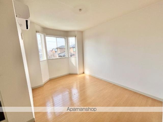 カーザ 浅野の内装写真