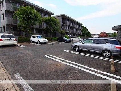 カシマハイアットⅡ[1LDK/47.26m2]の駐車場2