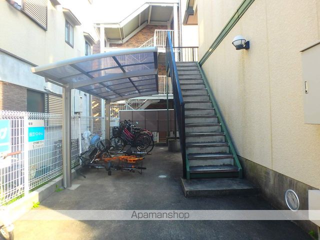 グリーンヒルカリムの玄関写真
