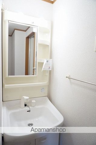 エテルネル生水IIの内装写真