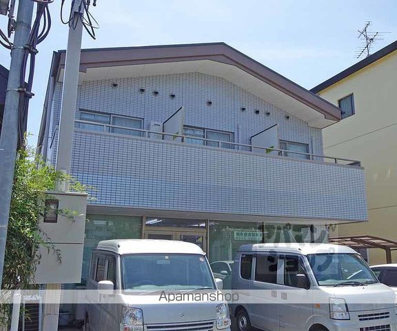 シェリーカラーの外観写真