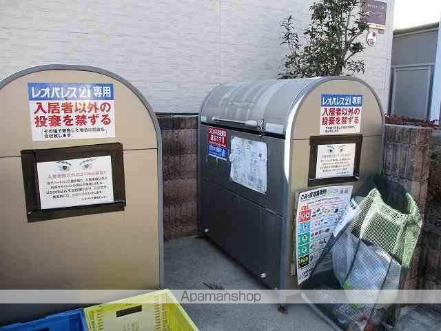 レオパレスエムズ 南阿佐ヶ谷の外観写真