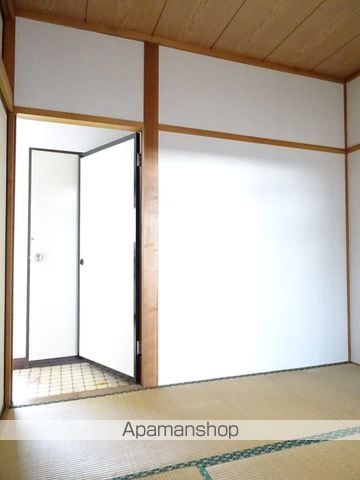 高橋荘の内装写真