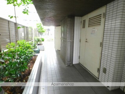 東京都新宿区左門町[1DK/33.43m2]の共用部9