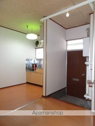 コーポヤナギ[2K/34.02m2]の玄関1