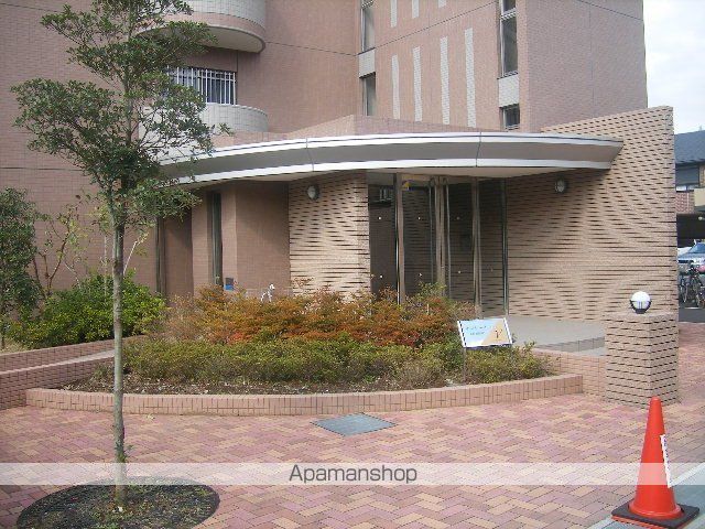 サンシャインVの玄関写真