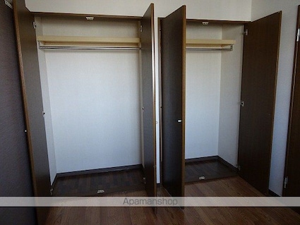 宮城県仙台市若林区荒井１丁目[2LDK/57.86m2]の収納