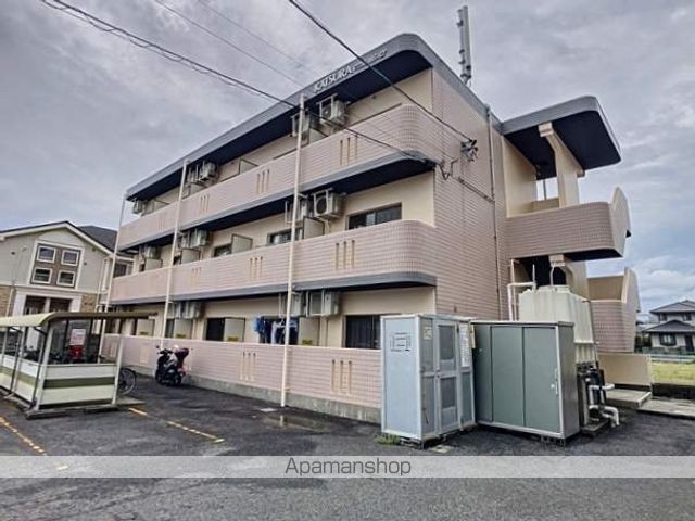 桂マンションIIの外観写真