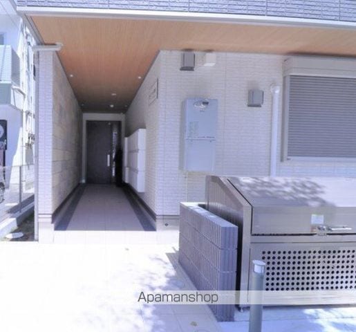 アイウェル湘南台の玄関写真