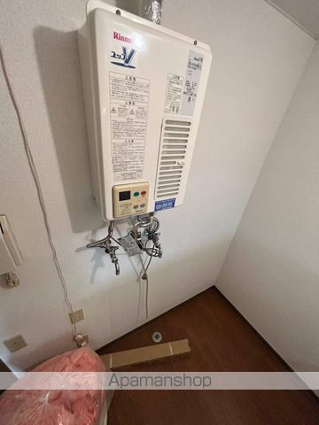 ビッグバーンズマンション南郷の内装写真