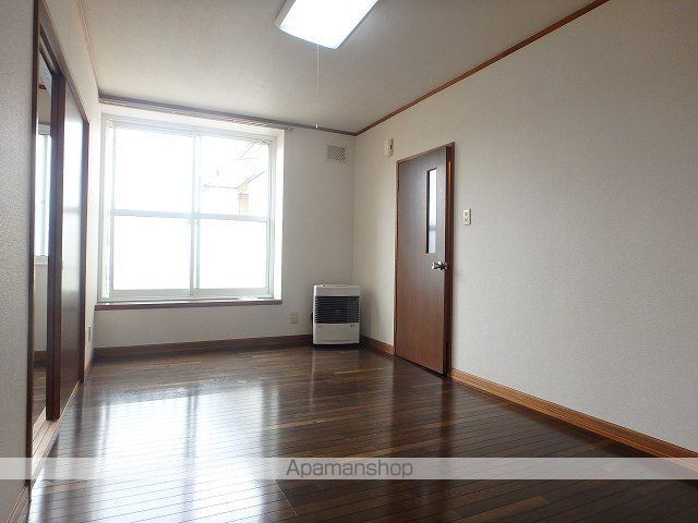 プラタナス曙A棟の内装写真