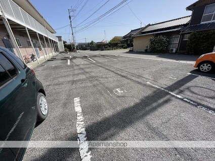 サンヒルズＡ[2DK/40.04m2]の駐車場1