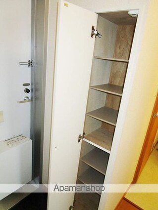 レオパレスアメニティー柿平[1K/23.18m2]の収納