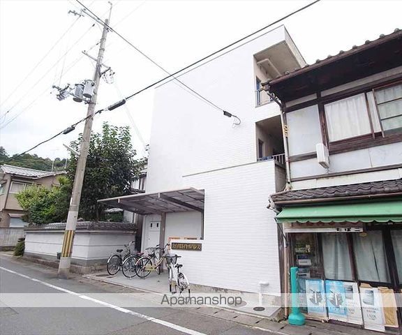 北白川ロイヤルパレスの外観写真