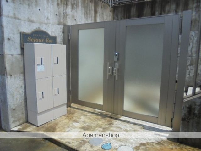 セジュールエスト参番館の玄関写真
