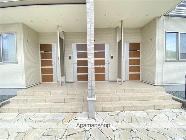 ソヴール佑の玄関写真
