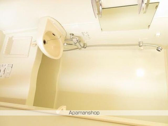 ドゥーエ西大島[1K/23.37m2]のバス