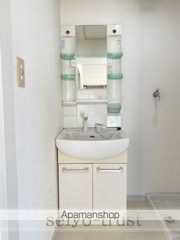 日宝ポニクレール宇品の内装写真